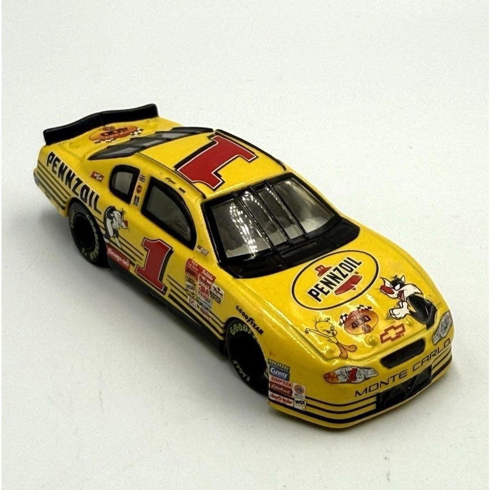Steve Park #1 Pennzoil/Looney Tunes 2001 Monte Carlo 1:24 Diecast